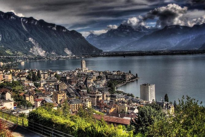 Geneva Airport Transfers : Geneva City to Geneva Airport GVA in Luxury Van - Benefits of Luxury Van Transfers