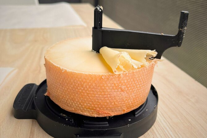 Geneva Wine Tasting Experience Paired With Swiss Cheeses - Unforgettable Wine Varieties