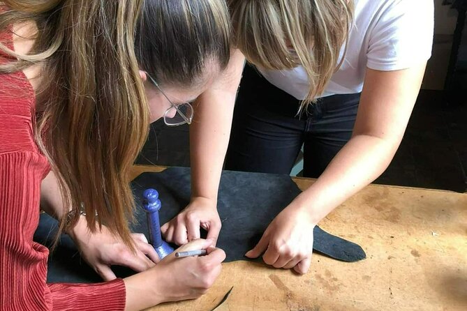 Genuine Leather Tote Bag Workshop in Leiden - Meeting and Pickup Details