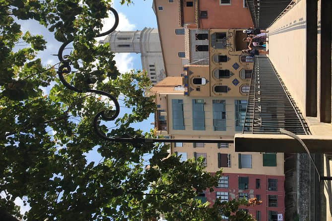 Girona Old Town & Jewish Quarter Walking Tour With a Licensed Guide - Historical Significance of Girona Old Town