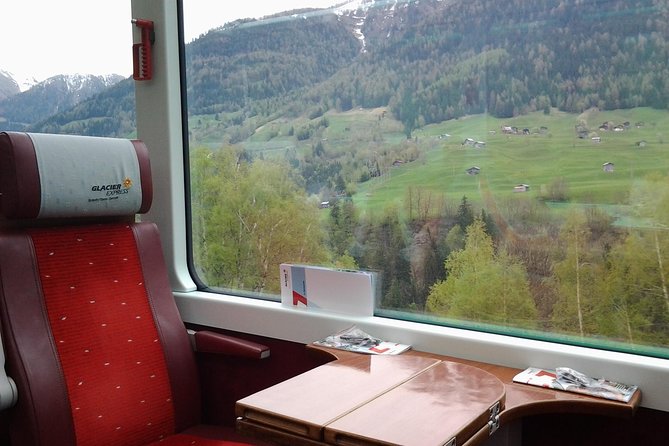 Glacier Express Panoramic Train Round Trip From Zürich With Private Guide - Tour Experience and Positive Feedback