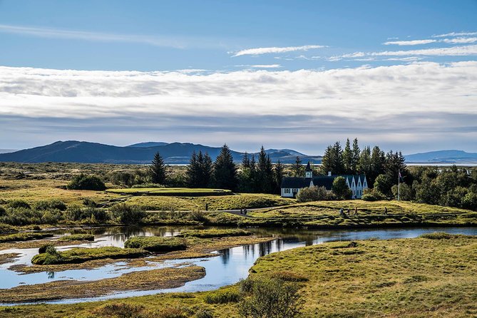 Golden Circle Small Group Tour With Fridheimar Farm - Overview and Itinerary