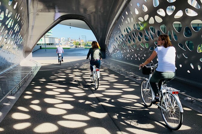Guided Bike Tour: 2 Hours Highlights of Antwerp - Tour Pricing and Booking
