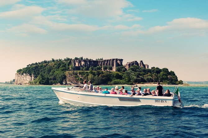 Guided Tour in Sirmione With Motorboat Tour - Pricing and Booking
