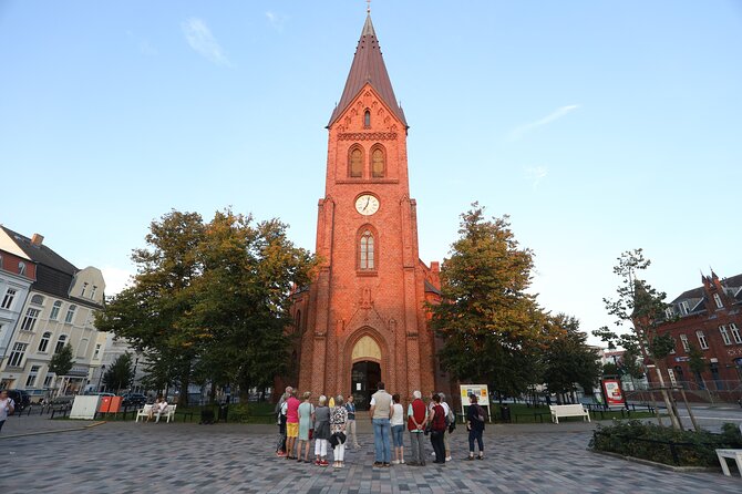 Guided Tour of the Seaside Resort of Warnemuende - History and Charm