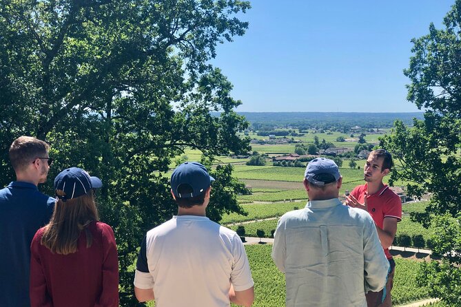 Guided Tour of the Vineyard of Saint Emilion En Courant - Meeting and Pickup Details