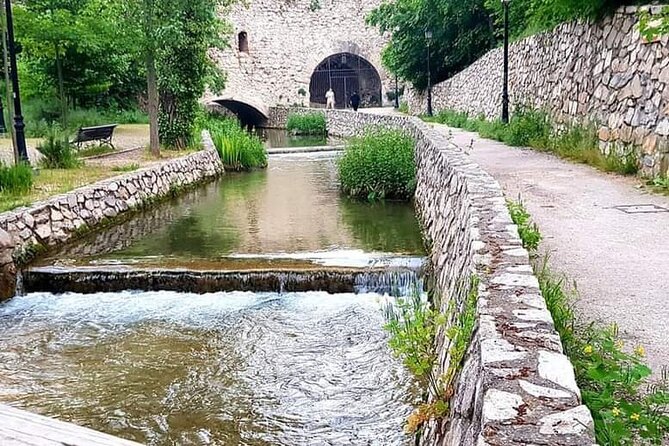 Guided Tour Through Nature and the Historic Center of Cuenca - Must-Visit Landmarks in Cuenca