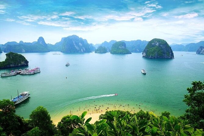 Ha Long Bay Day Cruise, Cave, Kayaking, Swimming, Bus & Lunch - Start and End Time