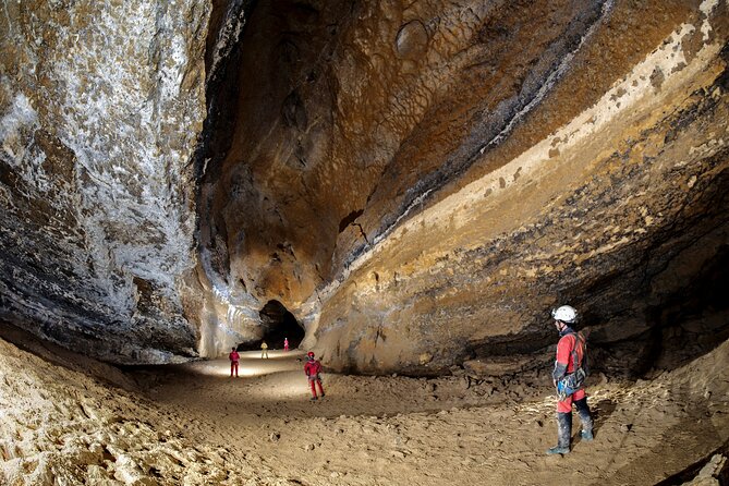 Half Day Caving in Cueva De Coventosa in Cantabria - What to Expect