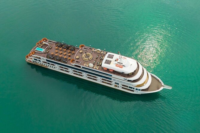 Half-Day Cruise Day Tour in Halong Bay With Lunch - Date and Travelers