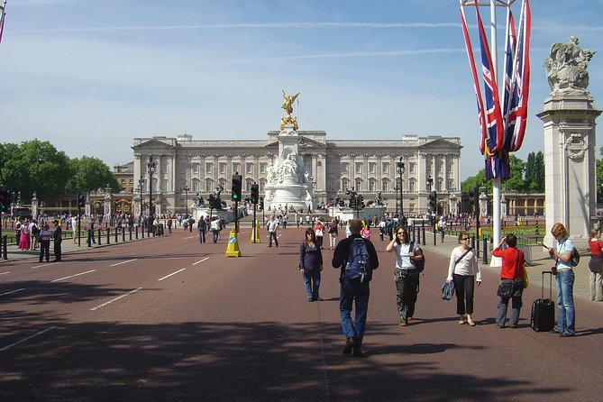 Half Day London Private Tour in Executive Luxury Vehicle - Tour Overview and Itinerary