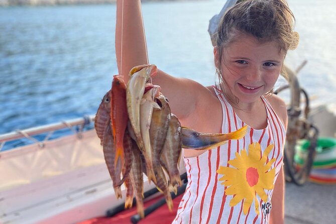 Half-Day Shared Fishing Experience in Hydra - Traveler Experience
