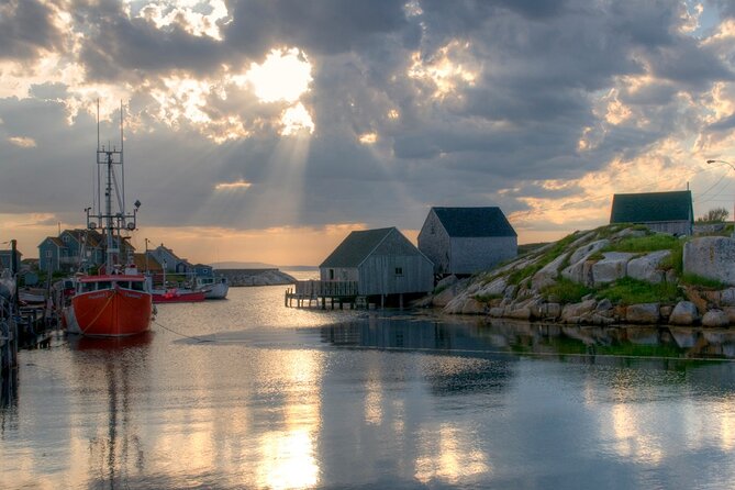 Half Day Small Group Tour in Peggys Cove and Titanic Cemetery - Transportation Options