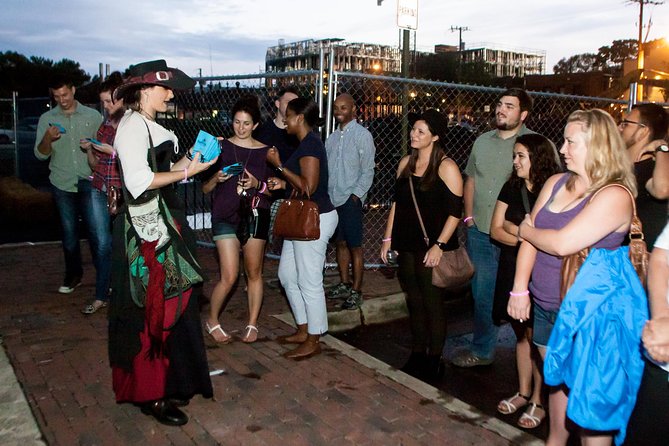 Haunted Old Town Alexandria Ghost and Pub Walking Tour - Tour Overview and Inclusions