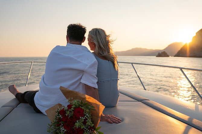 He Said Yes! Marriage Proposal at Sunset - The Perfect Setting: Sunset on the Beach