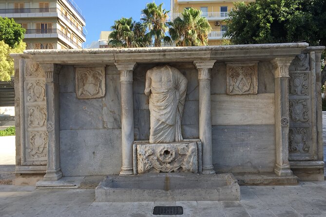 Heraklion Cultural and Tasting Walking Tour - Historical Landmarks and Monuments