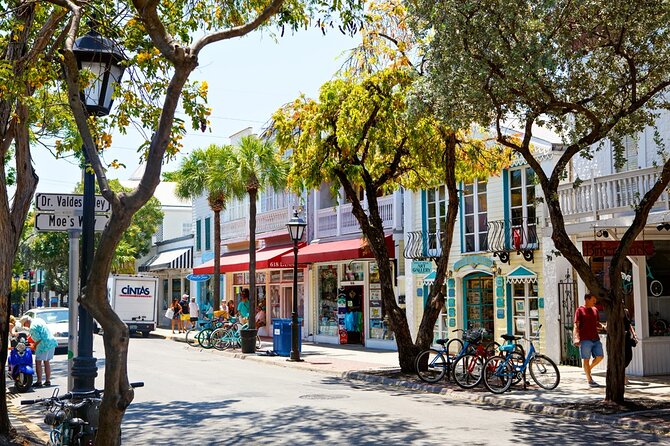 Highlights and Stories of Key West - Small Group Walking Tour - Tour Overview and Highlights