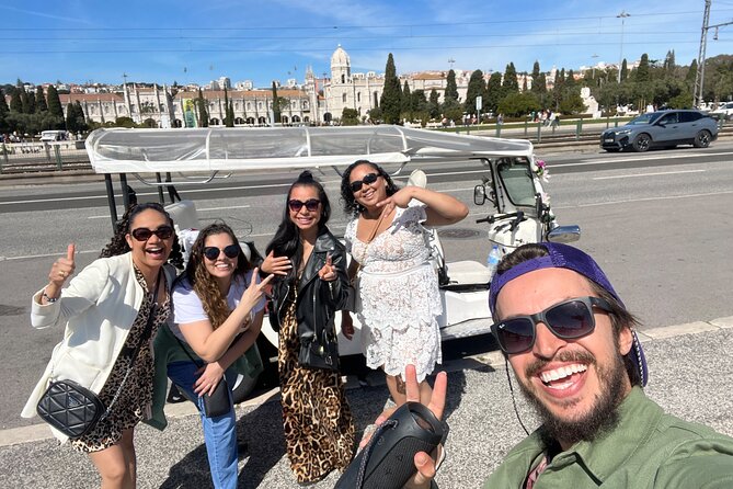 Historic Lisbon Tour in Private Tuk-tuk - Tour Itinerary