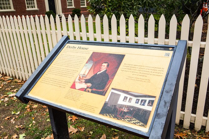 Historic Overview of Salem Walking Tour - Delving Into Salems Past