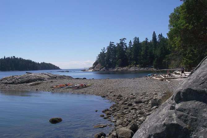 Howe Sound Islands Cruise - Breathtaking Mountain Landscapes