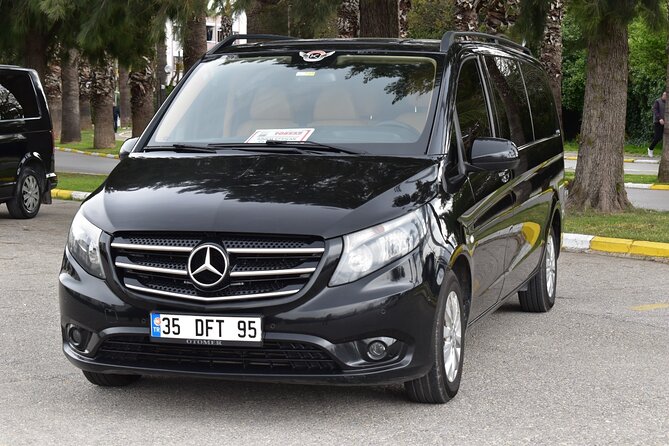 Izmir Airport to Cesme/Alacati, Kusadasi, and Foca Transfers - Transfer Options