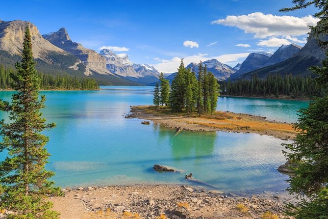 Jasper National Park Tour: Maligne Valley, Medicine Lake and Spirit Island - Pricing and Booking