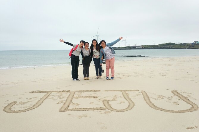Jeju Private Tour in Woljeongri Beach & Forest & Dongmun Market - Tour Highlights