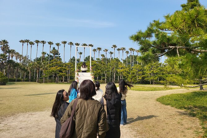 Jeju West Island Bus(Or Taxi) Tour Includes Lunch & Entrance Fee - Tour Highlights