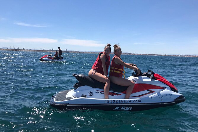 Jetski in Valencia for 30 Minutes for 1 or 2 People - Inclusions and Equipment