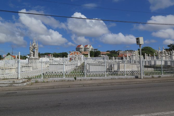 Jewish Heritage of Curacao - Contact Information for Travelers