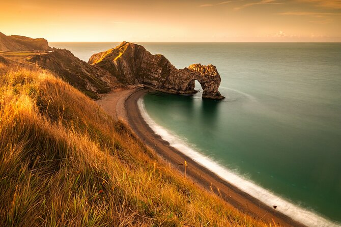 Jurassic Coast Tour App, Hidden Gems Game and Big Britain Quiz (7 Day Pass) UK - Overview of the Jurassic Coast Tour App