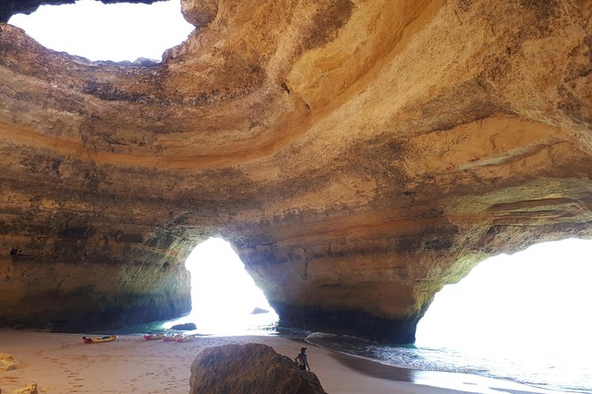 Kayak Algarve Tour BENAGIL by Diamond Tours - Meeting and Pickup