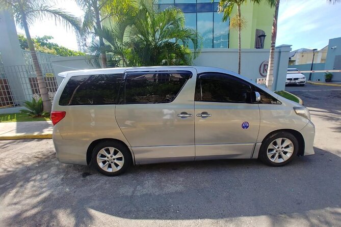 Kingston Airport to Ocho Rios Hotels and St Anns One Way - Pricing and Guarantee