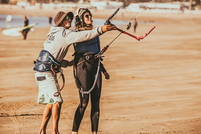 Kitesurfing Lessons in Essaouira Beach - What Is Kitesurfing?