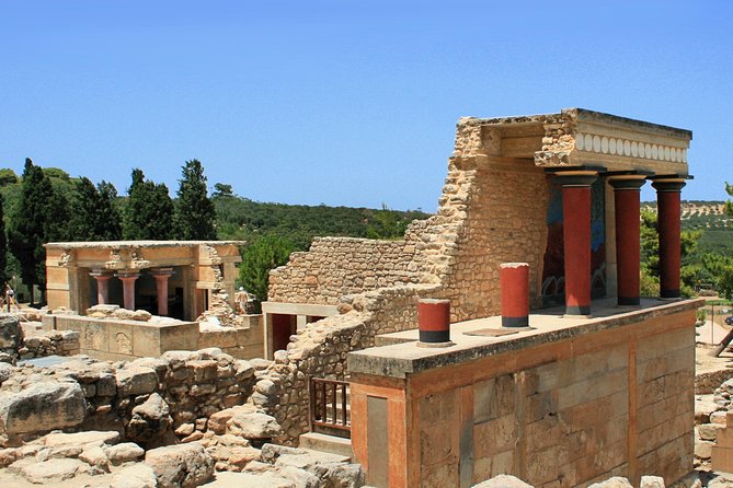 Knossos Wine & Pottery Tour 4 to 15 Customers - Pottery Workshop
