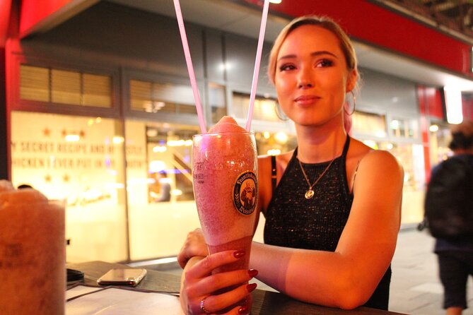 Ladies Night Party Tour in Hamburg Including Cocktail, Sparkling Wine and Shots - Inclusions and Duration