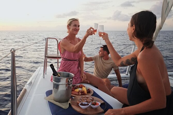 Lagoon 39ft Private Catamaran 3hr - Sunset Sail - Overview of the Lagoon 39ft Private Catamaran