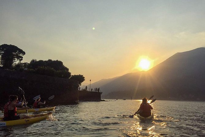 Lake Como Golden Hour Kayak Tour - Captivating Sunset Views