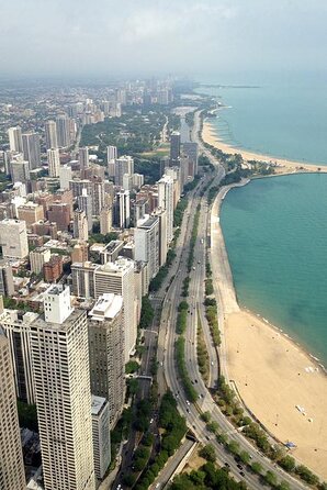 Lake Michigan and Chicago River Architecture Cruise by Speedboat - Overview and What To Expect