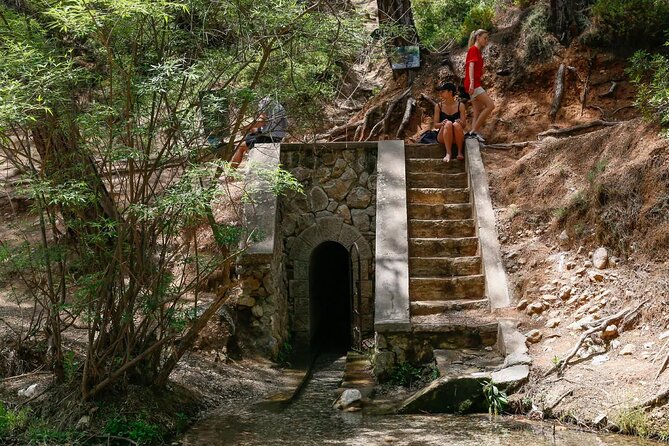 Lindos Village and Seven Springs Transfer - Meeting and Pickup Information