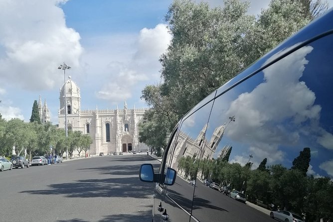 Lisbon Private Transfer to Airport - Overview and Services