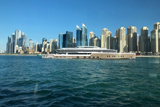 Luxury 7 Star Mega Yacht Dinner Cruise With International Buffet - Cruise Highlights