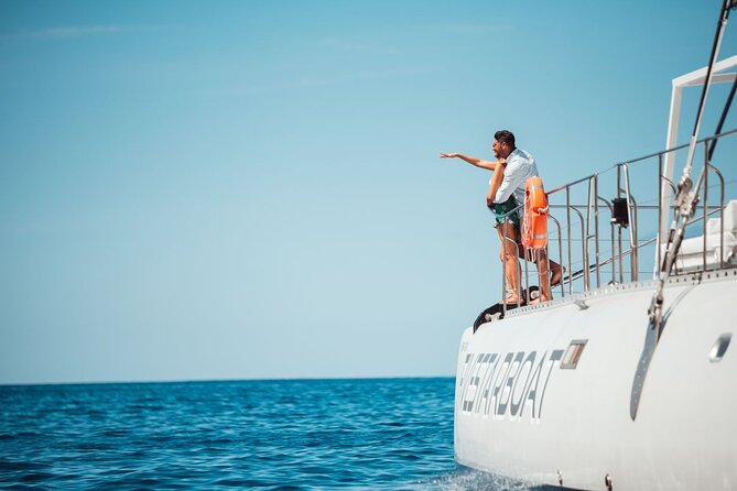 Luxury Catamaran Cruise With Brunch and Unlimited Drinks - Date and Traveler Selection
