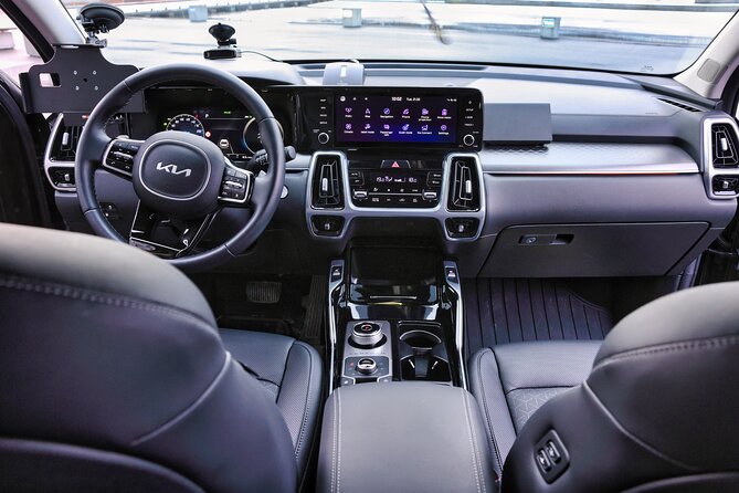 Luxury Private Transfer From Keflavik Airport to Reykjavik - Overview of Luxury Private Transfers