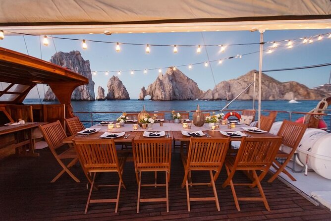 Luxury Sunset Sailboat, Gourmet Dinner and Open Premium Bar. Los Cabos - Overview and Inclusions