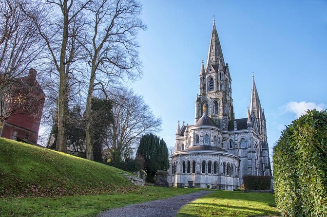 Majestic Walking Christmas Tour in Cork - Historic Landmarks and Festive Sights