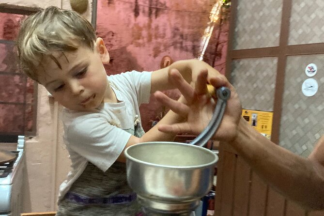 Make Your Own Chocolate With Oaxacan Tradition Private Class - What Is Oaxacan Chocolate?