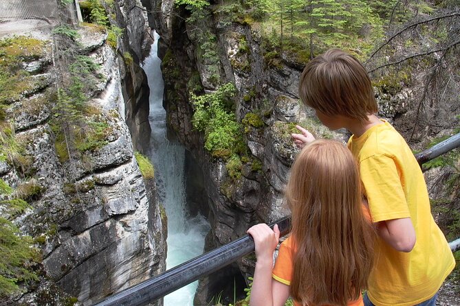 Maligne Canyon Hiking Tour - Hassle-Free Transportation