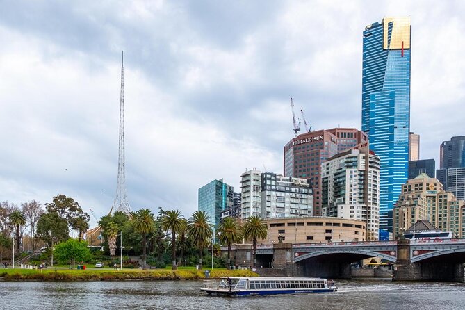 Melbourne City Tour: Lifestyle of the Rich and Famous - Tour Details