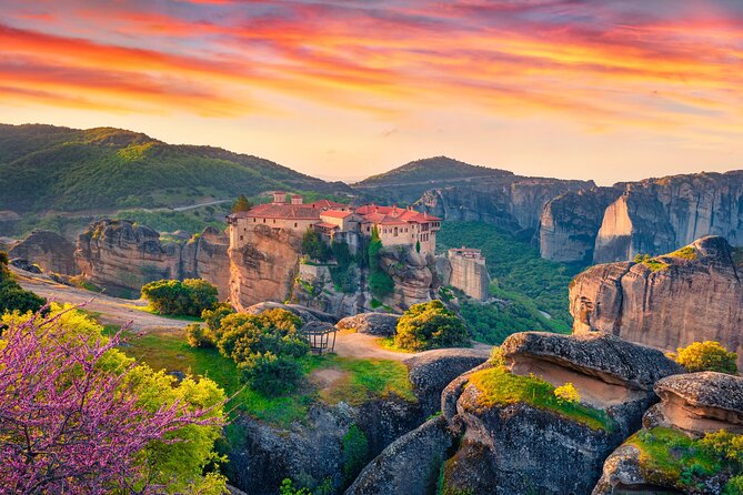 Meteora Sunset Sightseeing Tour With Hotel Pick up - Refund Policy